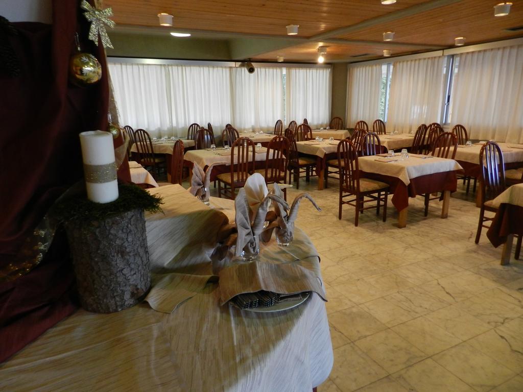 Hotel Sole Alto Mezzana  Esterno foto