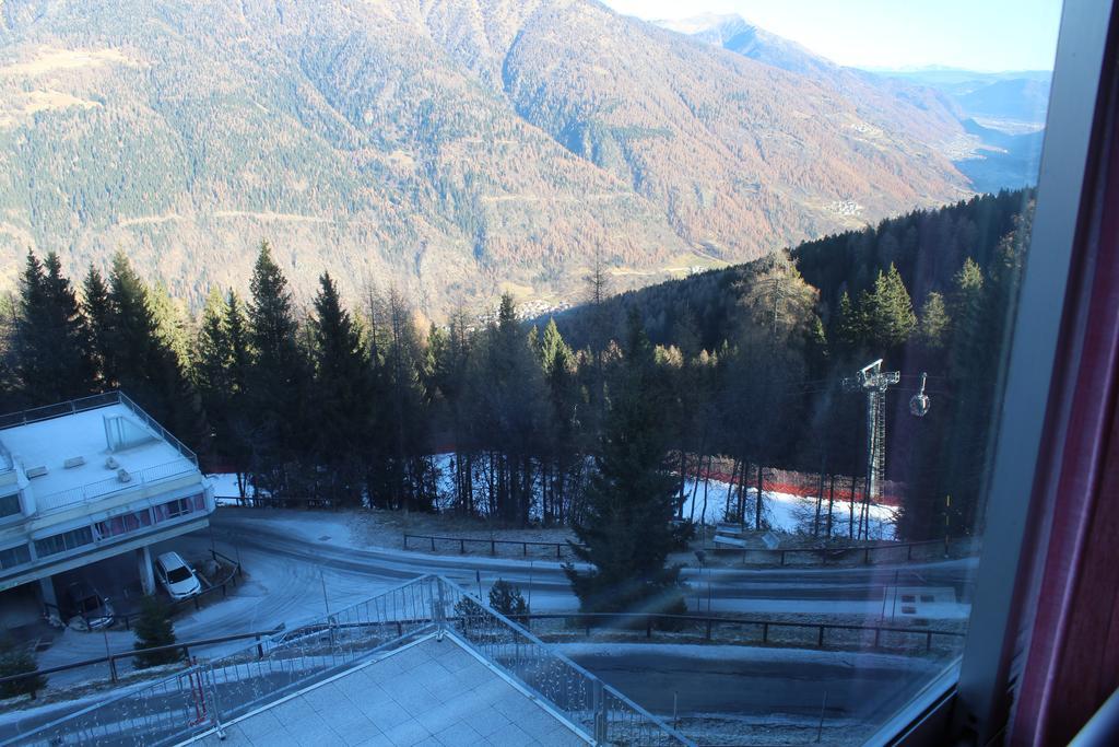Hotel Sole Alto Mezzana  Esterno foto