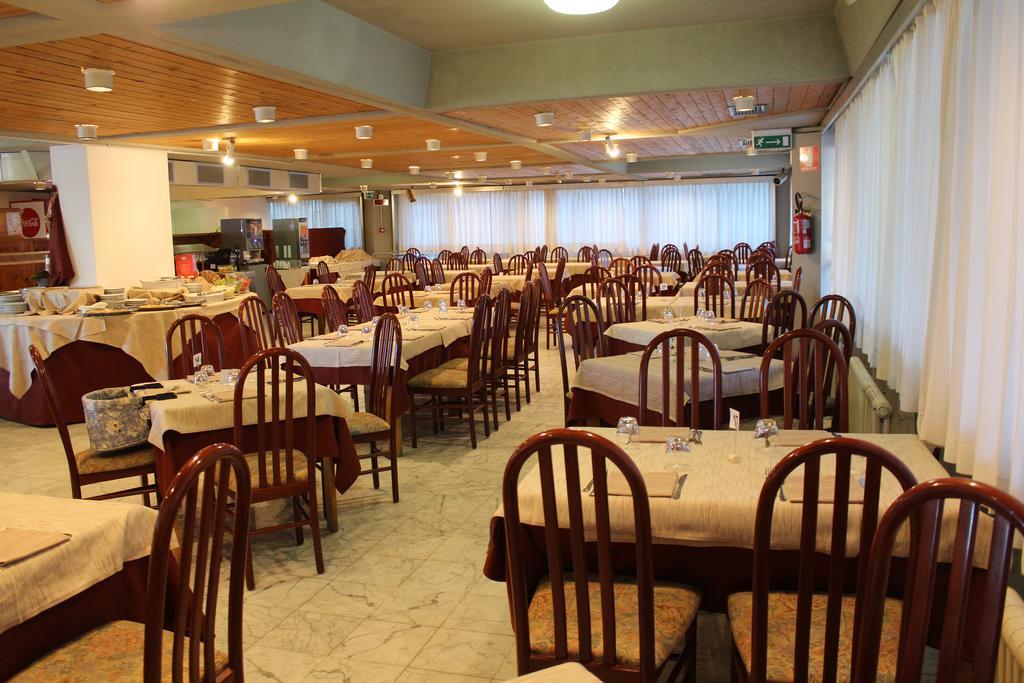 Hotel Sole Alto Mezzana  Esterno foto